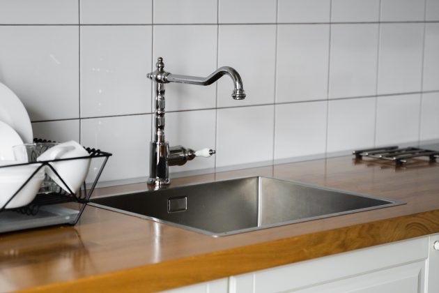 4 Varieties of Sink Faucets Commonly Found Within Homes